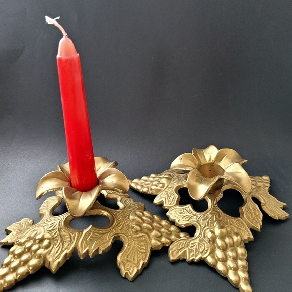 Set of 2 Vintage Brass Grape Vine Candle holders, Brass Candlestick Holders - Picture 4 of 7